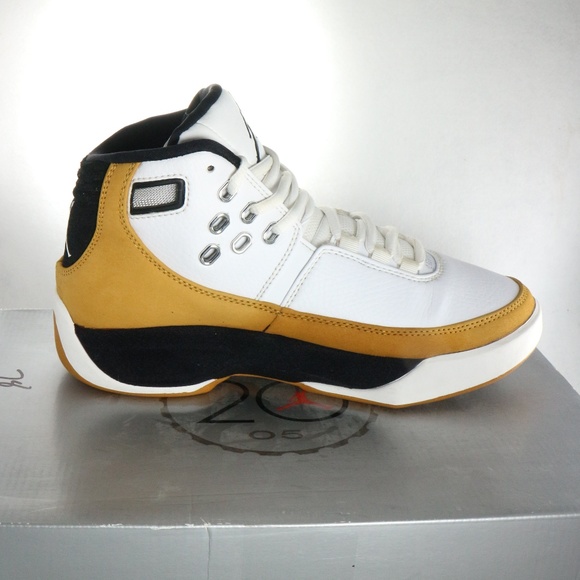 RARE AIR JORDAN Work'm White Chutney Tan Sneakers Sz 7 US Men - Picture 4 of 8